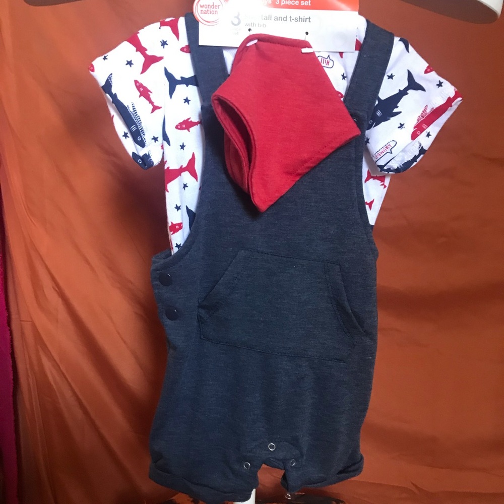 Jumper set with bib